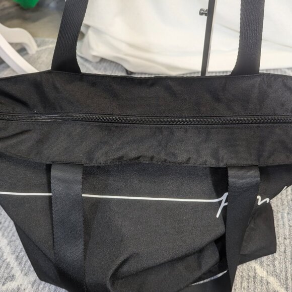 Victoria's Secret Pink Weekender Tote Bag in Black - Picture 8 of 11